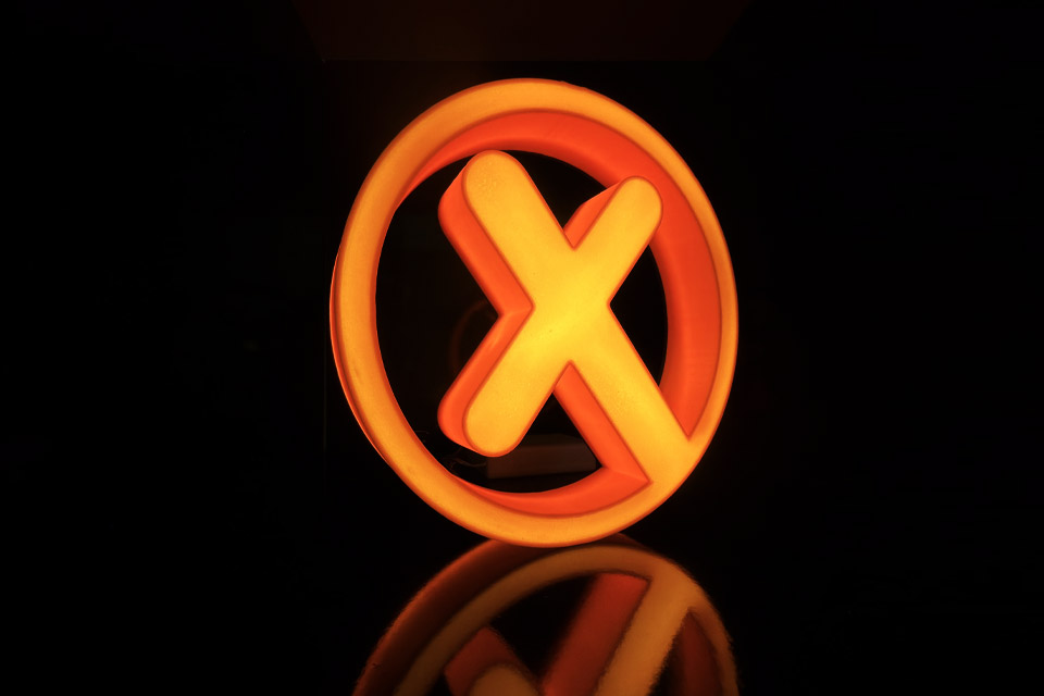 Insegne e gadget luminosi su misura